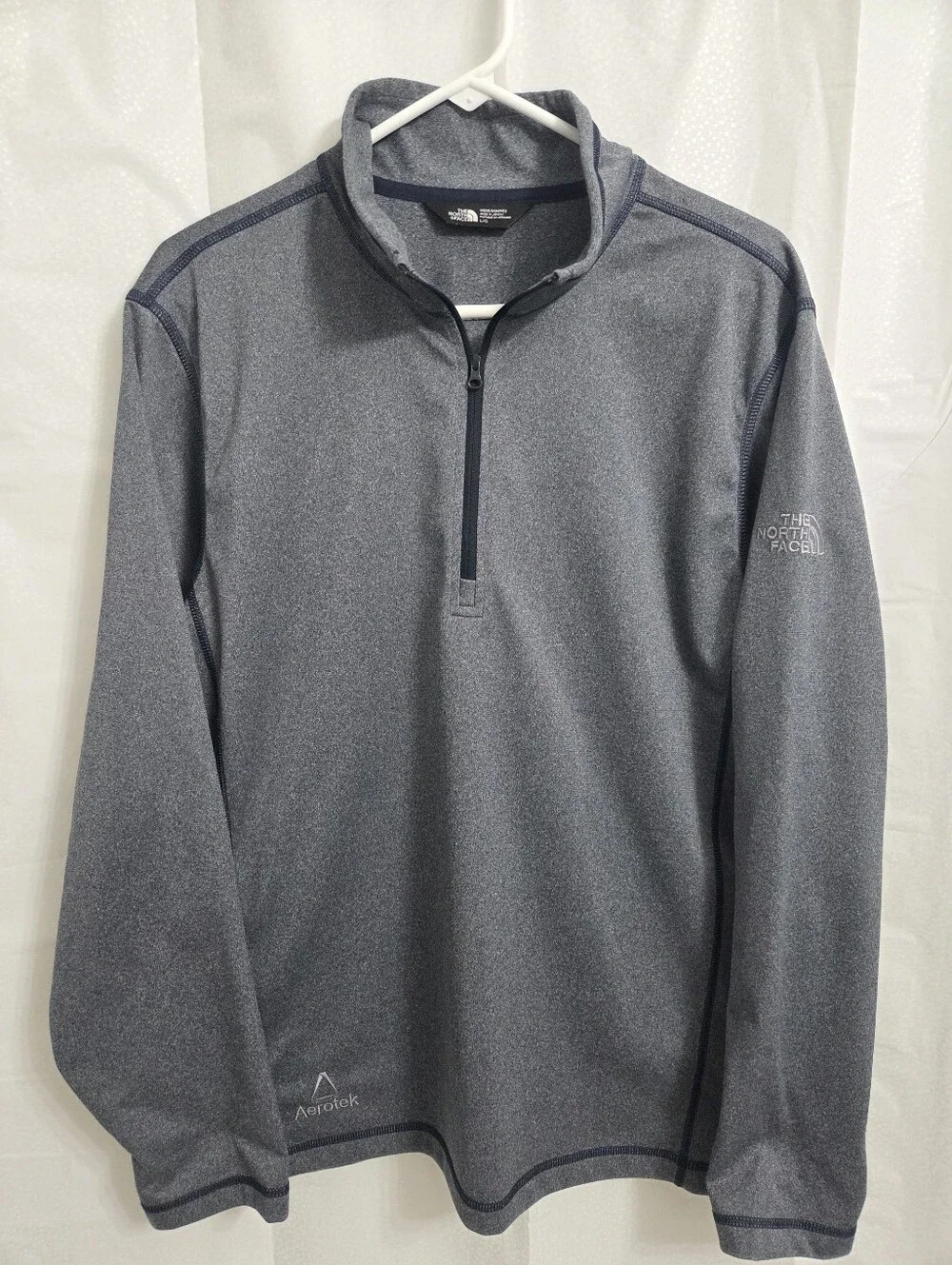 The North Face Quarter Zip Pullover Size Large Blueish Gray